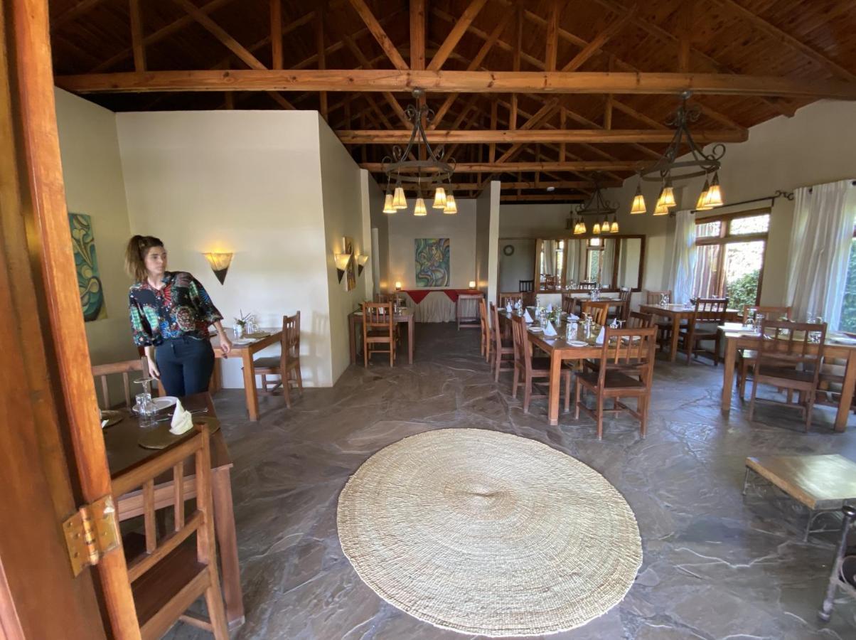 Ahadi Lodge อารูชา ภายนอก รูปภาพ